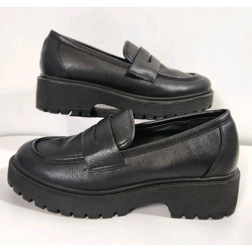 UNIONBAY Jay Platform Penny Loafers Womens Sz 7.5 Black Chunky Lug Sole Y2K Goth - Picture 1 of 11
